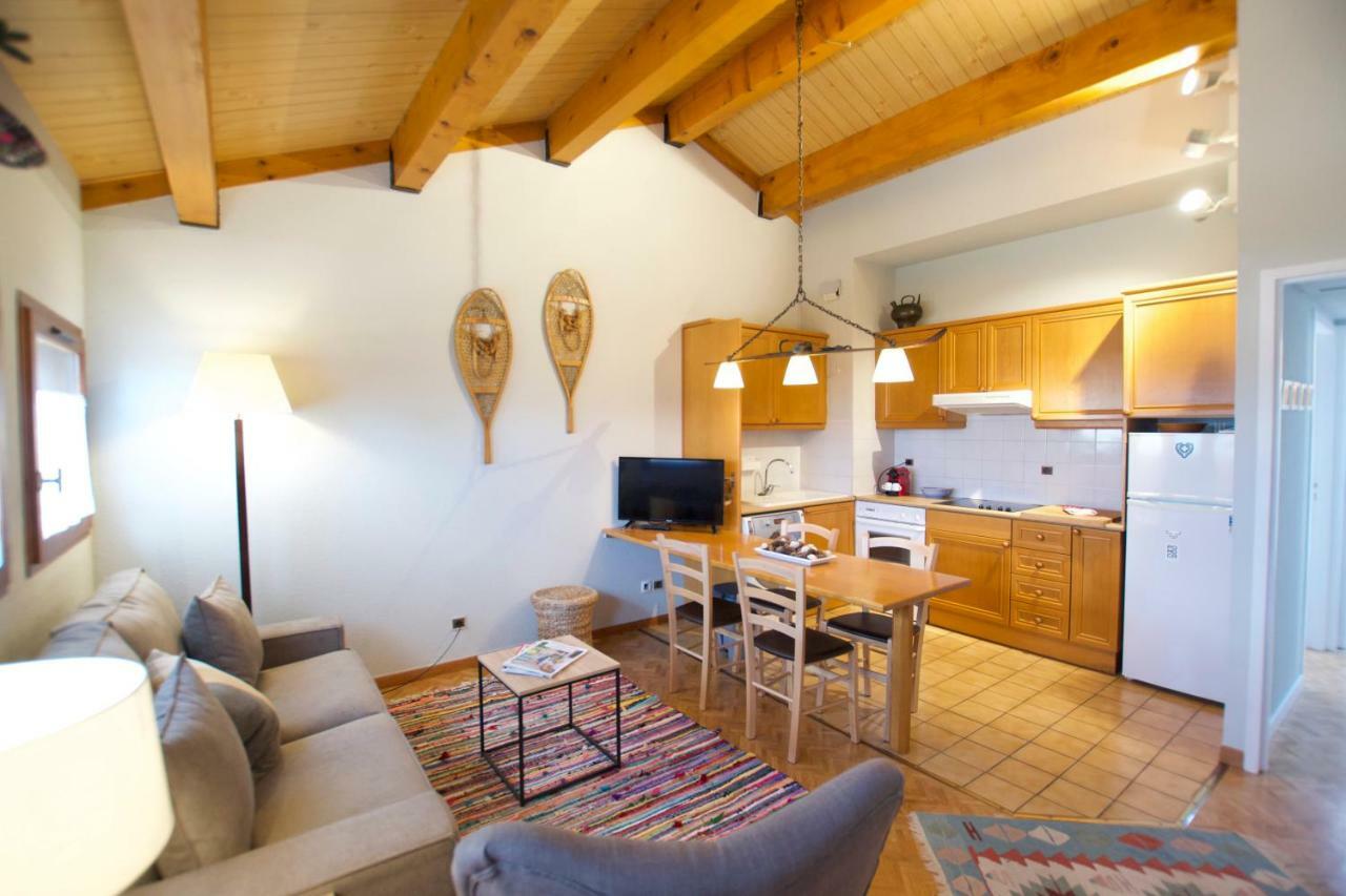 Apartamento Els Vinyals Estavar Ngoại thất bức ảnh